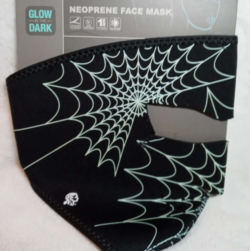 Glow in the Dark Neoprene Mask brand new